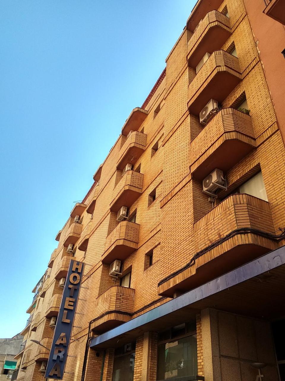 Hotel Nuevo Ara Caceres Exterior photo