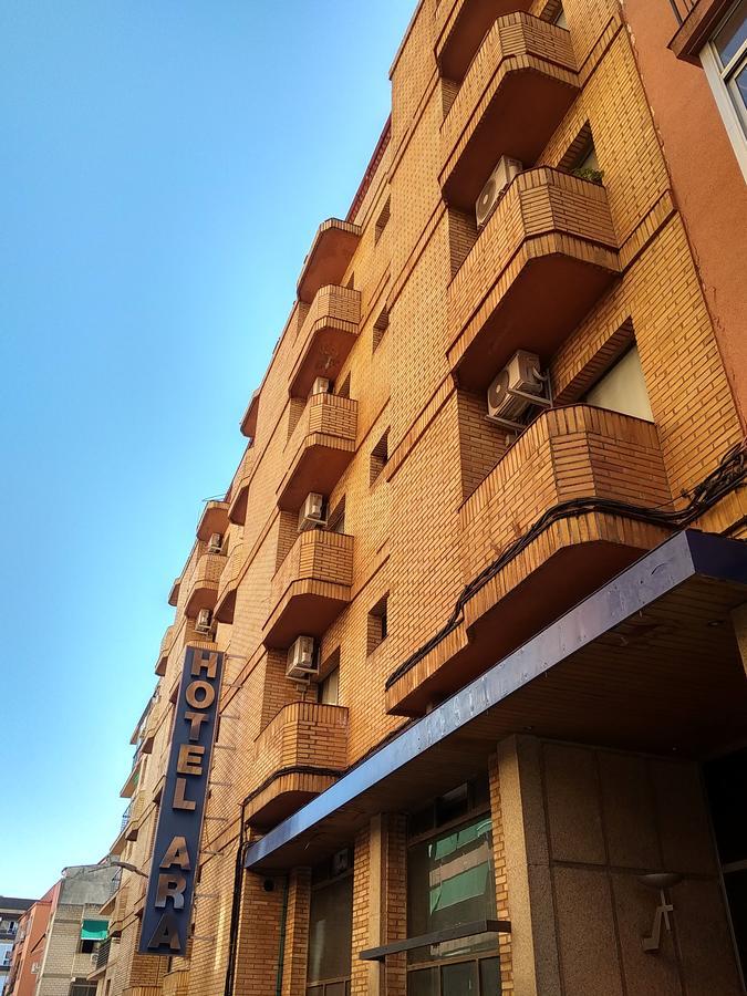 Hotel Nuevo Ara Caceres Exterior photo